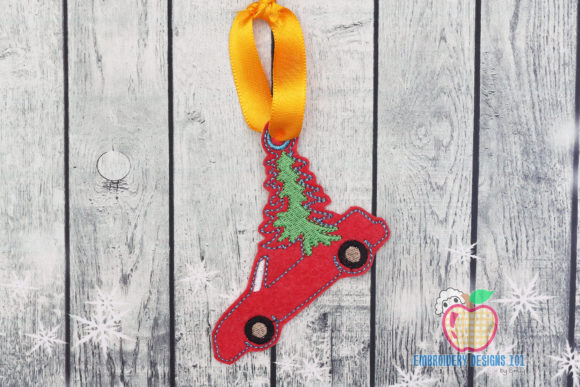 A Designer’s Review of the Christmas Car with Tree Ornament