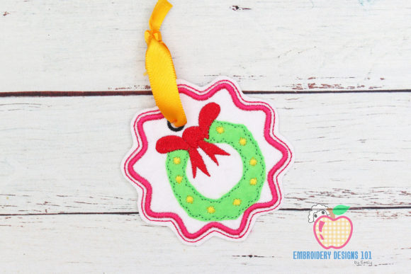 Christmas Garland Ornament Embroidery Review