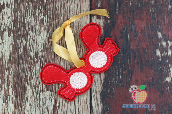 Christmas Glasses Ornament Embroidery: A Designer's Review